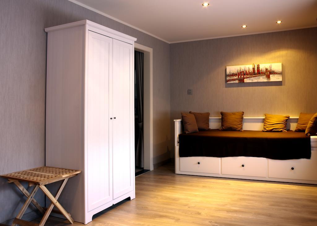 B&B Tiskeshof Tienen Rum bild
